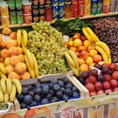 Italy-Fruit-Stand